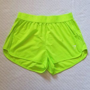 Gymshark Training Loose Fit Shorts - Neon Yellow